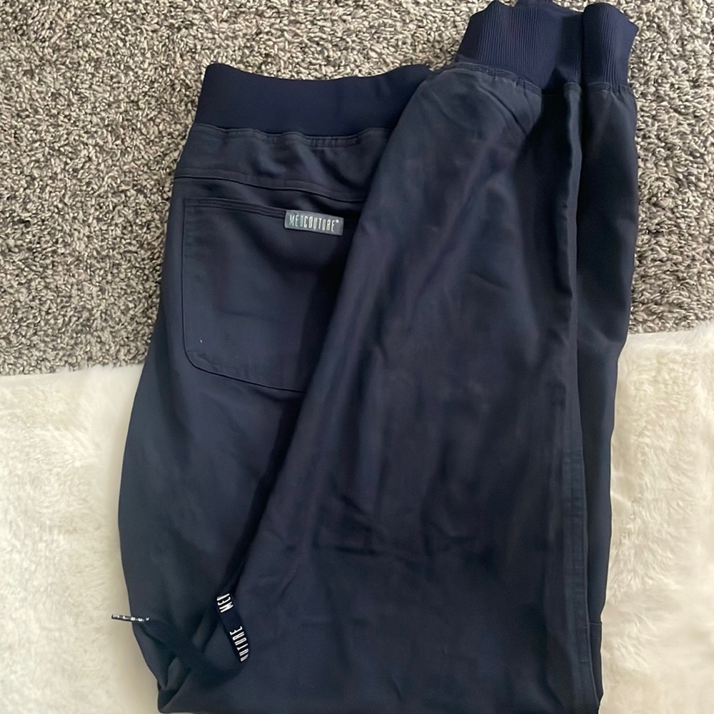 Med couture scrub joggers